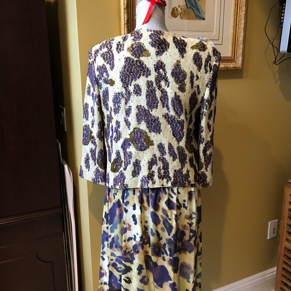 St John Silk Dress and Knit Jacket sz 4/8 - Picture 4 of 8